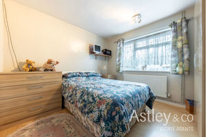 bedroom- click for photo gallery